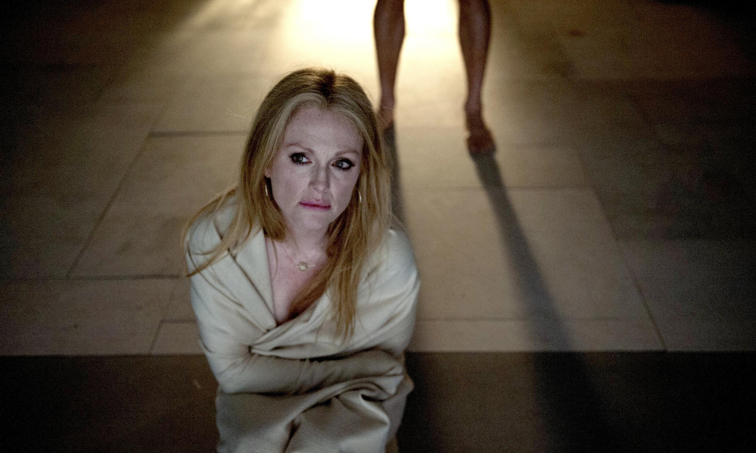 Julianne Moore in David C 014